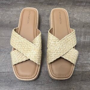 Thompson Women's Tan Woven Slide Sandals